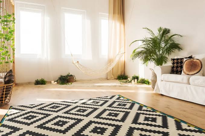 Area Rugs vs Wall-to-Wall Carpeting: Pros and Cons